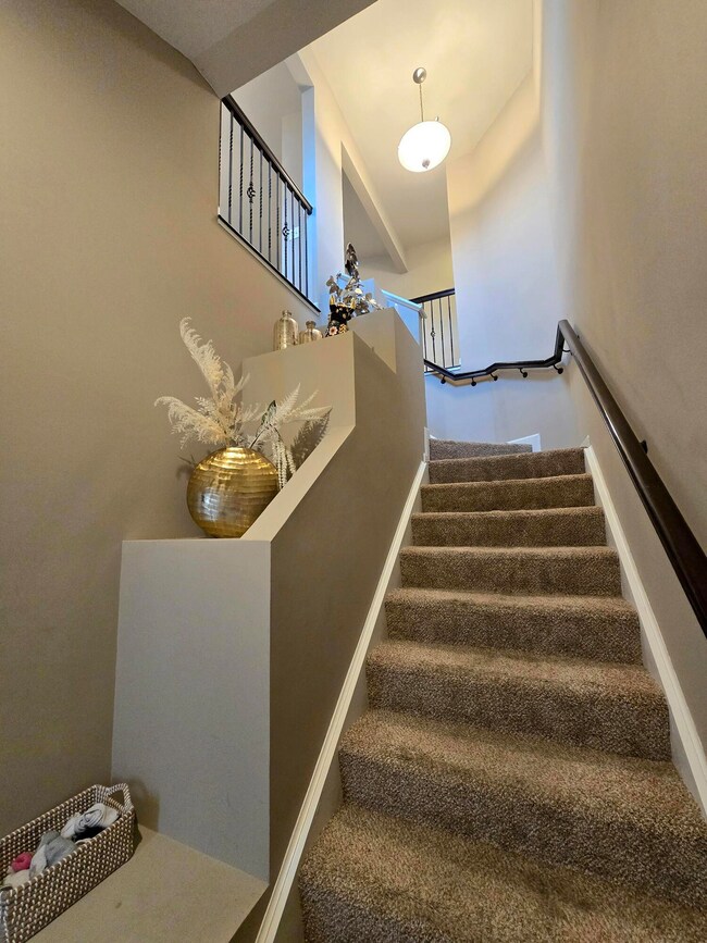 3005 Lodge View Ct unit 301, Burlington, KY 41005 - photo 3