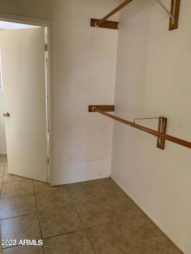 1901 W Berridge Ln unit 2, Phoenix, AZ 85015 - photo 4