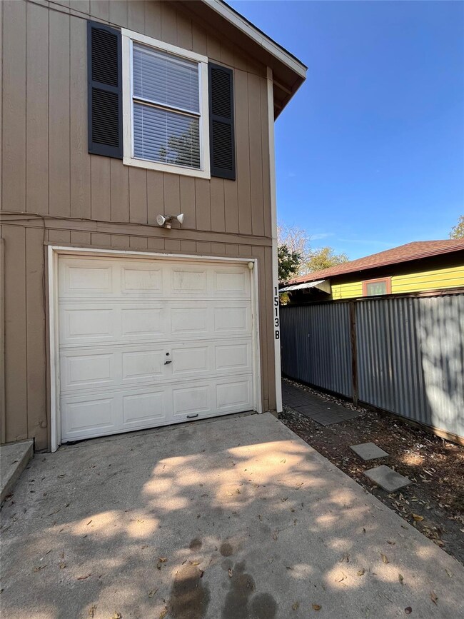 Garage for B unit