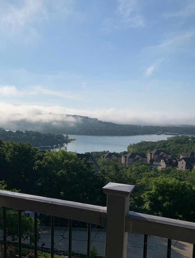 Table Rock Lake View Condo
