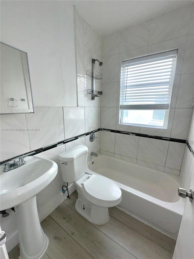 967 SW 5th St unit 17, Miami, FL 33130 - photo 7