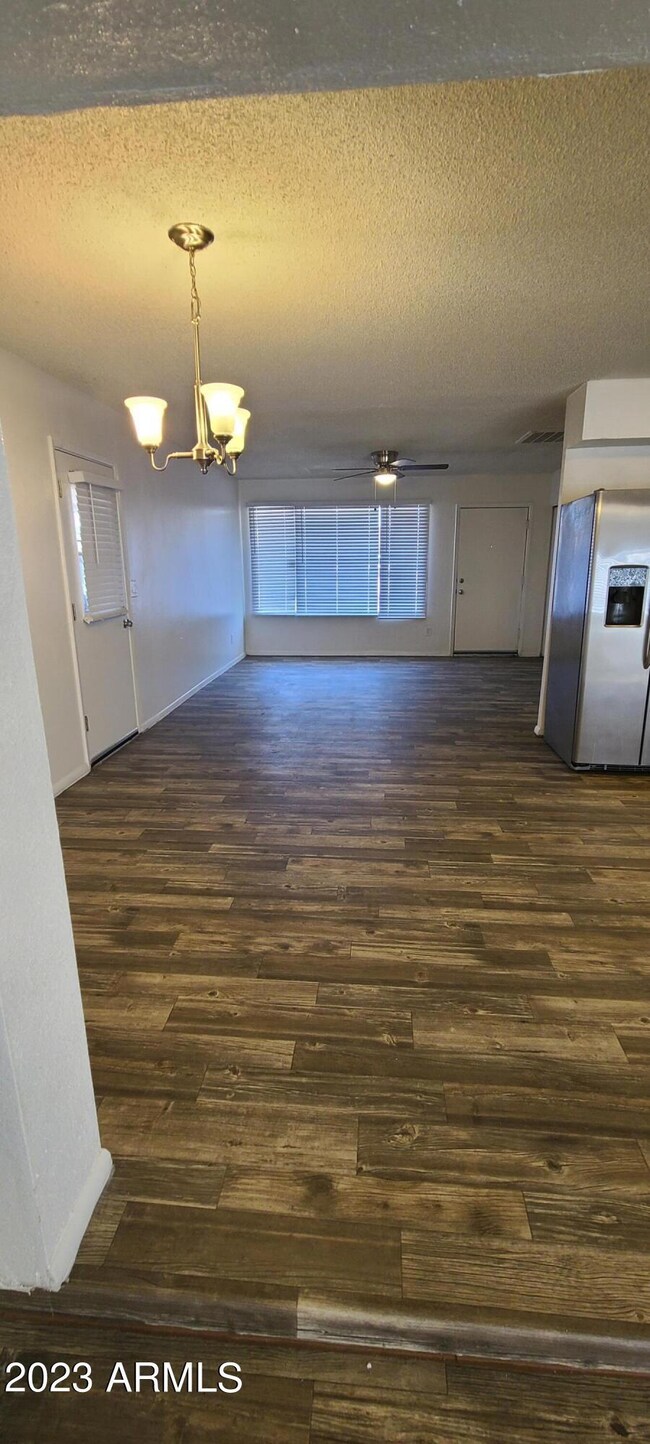 2237 N 48th Ln, Phoenix, AZ 85035 - photo 5