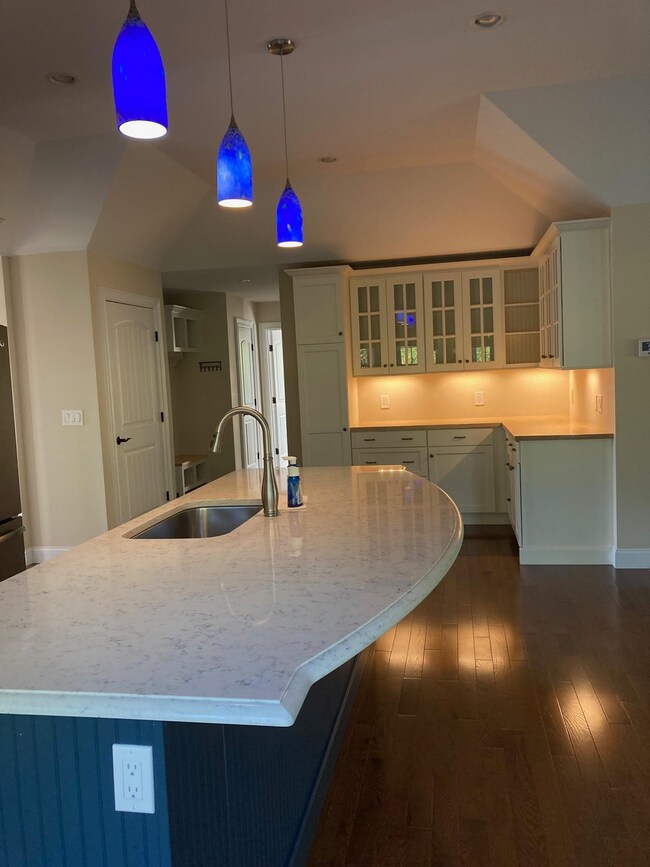 Island with Pendants