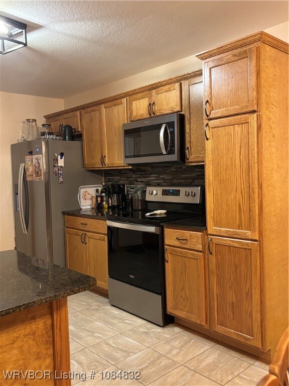 1402 Thompson Ln, Cedarville, AR 72932 - photo 6