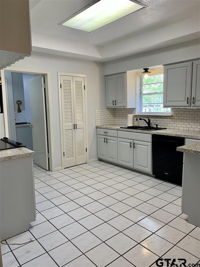 16199 16199 Audrey Ln, Arp, TX 75750 - photo 4