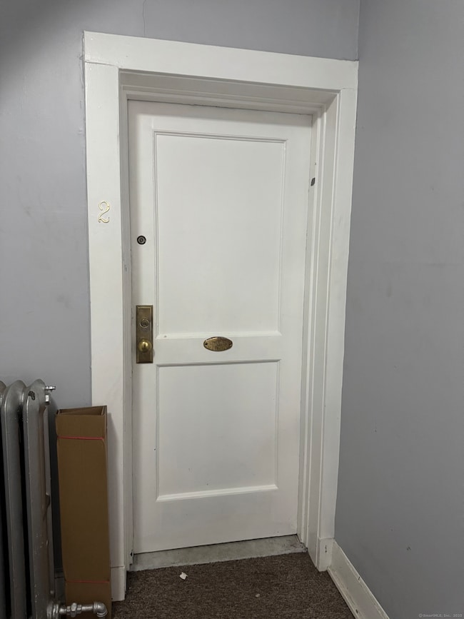 785 Connecticut Ave unit 2, Bridgeport, CT 06607 - photo 2