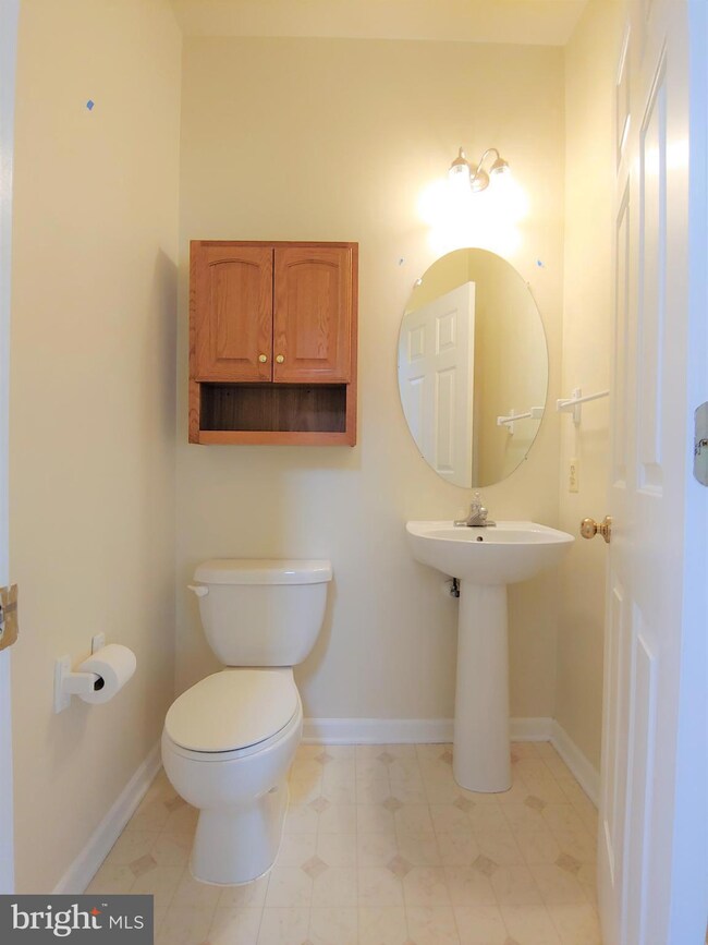 2801 Billhimer Ct, Crofton, MD 21114 - photo 6