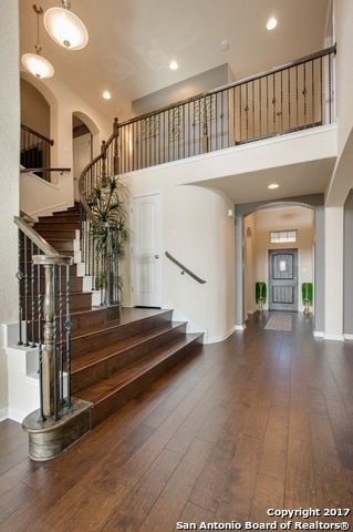 10628 Foxen Way, Helotes, TX 78023 - photo 2