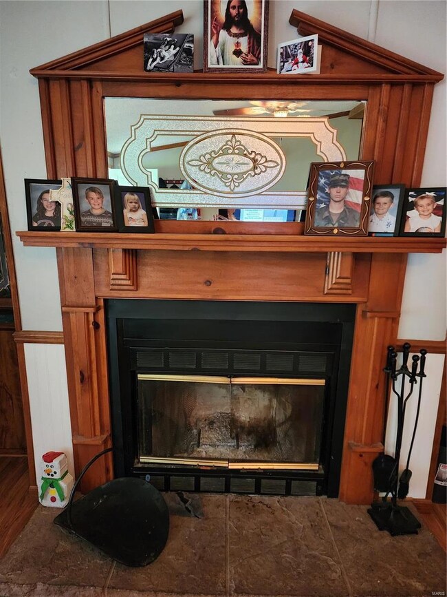 1649 Green Tree Acres, Robertsville, MO 63072 - photo 2