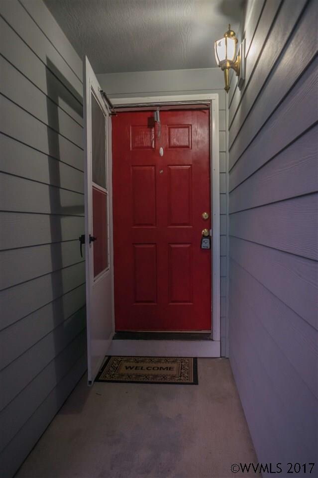 1223 S 6th St, Independence, OR 97351 - photo 2