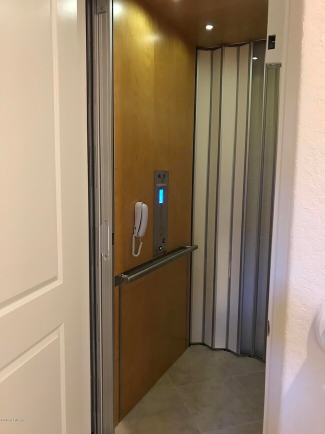Pebble Beach elevator
