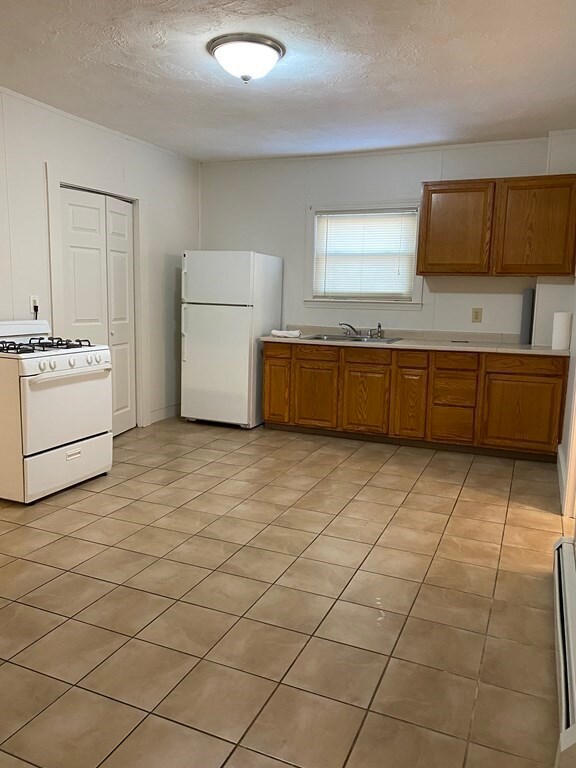 896 Western Ave unit 1, Lynn, MA 01905 - photo 5