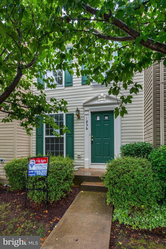 1856 Tiger Lily Cir unit 13, Woodbridge, VA 22192 - photo 5
