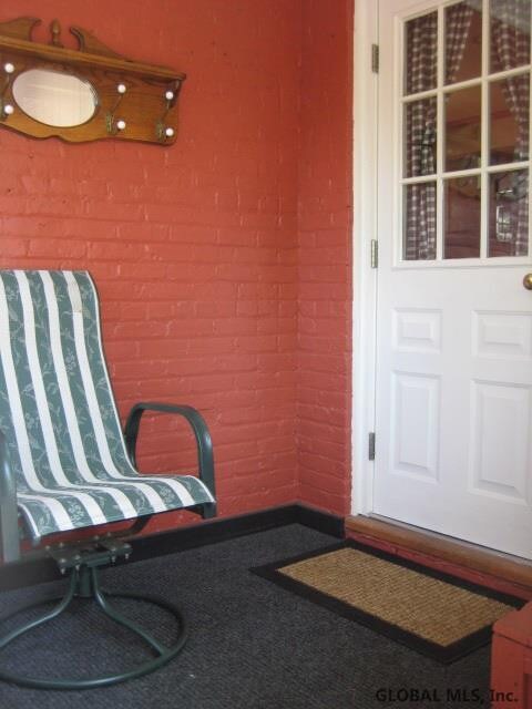 962 Adams St, Schenectady, NY 12306 - photo 4