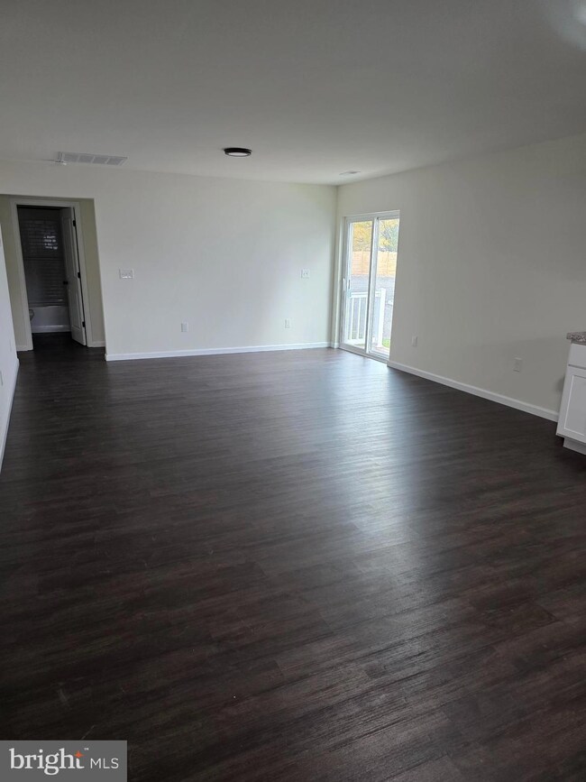 129 Roosevelt Ave, Dover, DE 19901 - photo 5