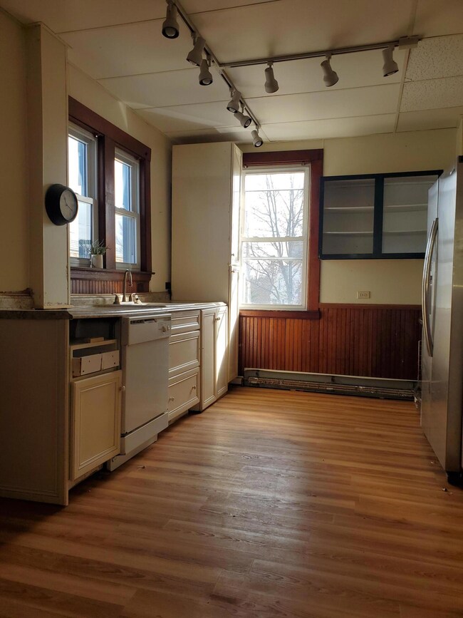 96 Ridgeland Ave, South Portland, ME 04106 - photo 6