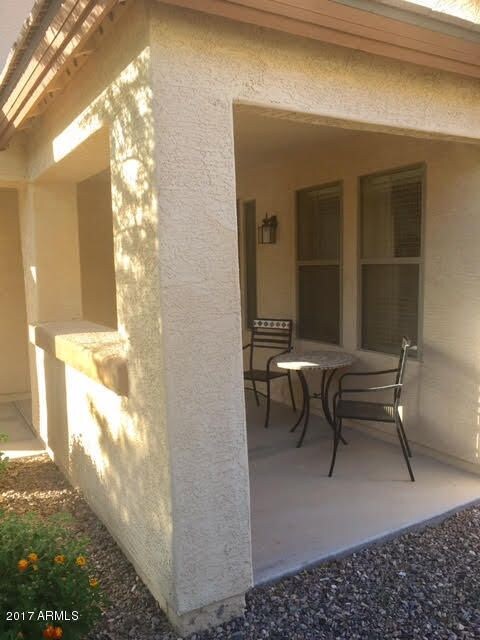 Curtis Maplewood front patio