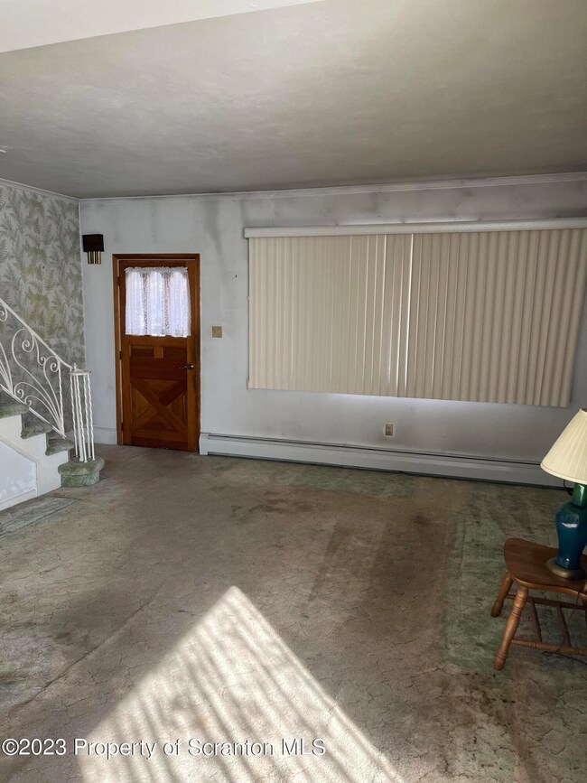 34 Amherst Ave, Wilkes Barre, PA 18702 - photo 5
