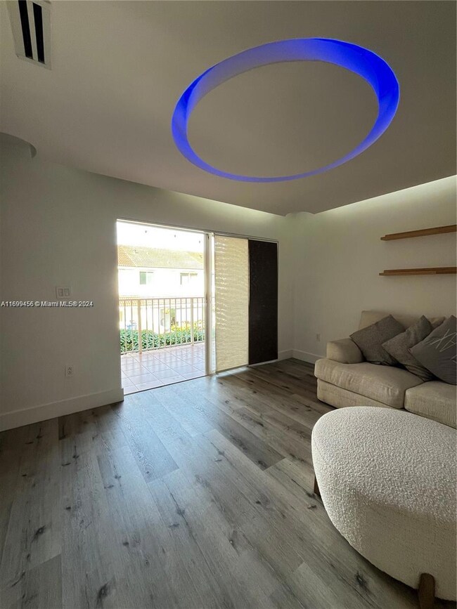 4768 NW 114th Ave unit 2024, Doral, FL 33178 - photo 6