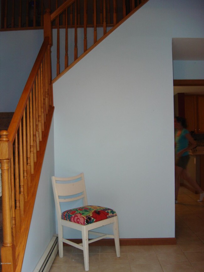 193 Hawthorne Dr, Milford, PA 18337 - photo 5