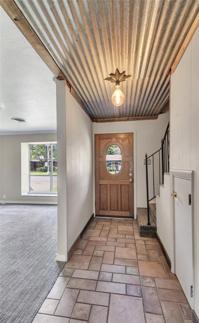 7608 Palomar Dr, North Richland Hills, TX 76180 - photo 4