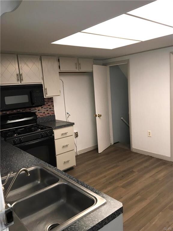 726 S Hall St, Allentown, PA 18103 - photo 5