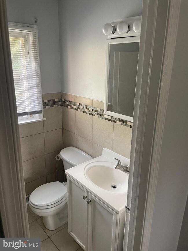 1131 Booker Dr, Capitol Heights, MD 20743 - photo 7