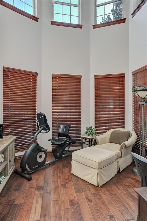 1220 Kiowa Dr E, Gainesville, TX 76240 - photo 6