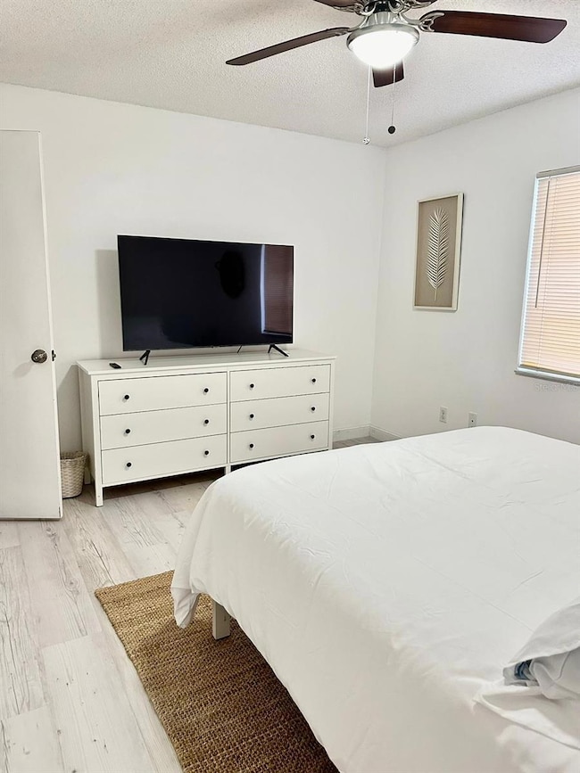 2725 Tally Ho Ave, Orlando, FL 32826 - photo 4