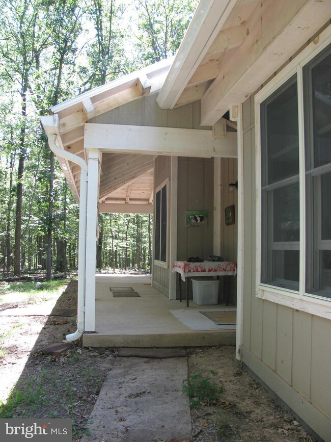 2721 Stoneybreak Rd, Warfordsburg, PA 17267 - photo 5