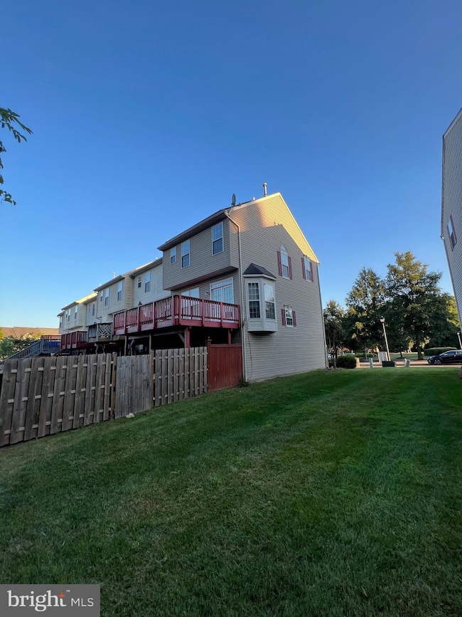 10514 Vista Gardens Dr, Bowie, MD 20720 - photo 5