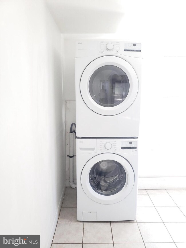 406 W Broad St unit 2, Palmyra, NJ 08065 - photo 4