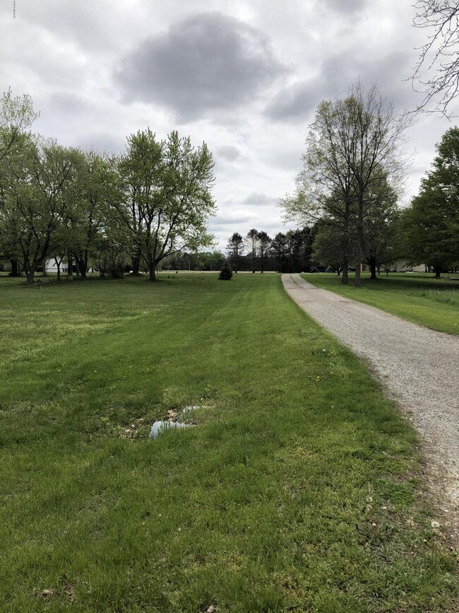 3368 Glendora Rd, Three Oaks, MI 49128 - photo 4