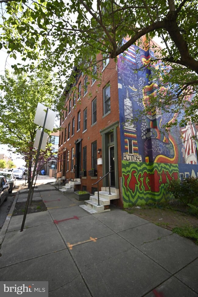 113 E Lafayette Ave, Baltimore, MD 21202 - photo 2