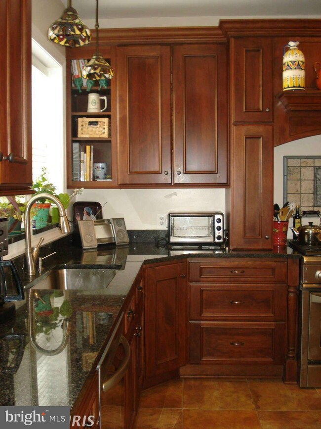 4102 Edmondson Ave, Baltimore, MD 21229 - photo 3