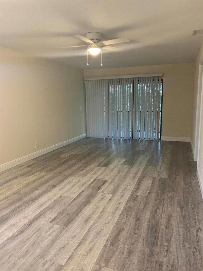 5937 Forest Hill Blvd unit 201, West Palm Beach, FL 33415 - photo 7