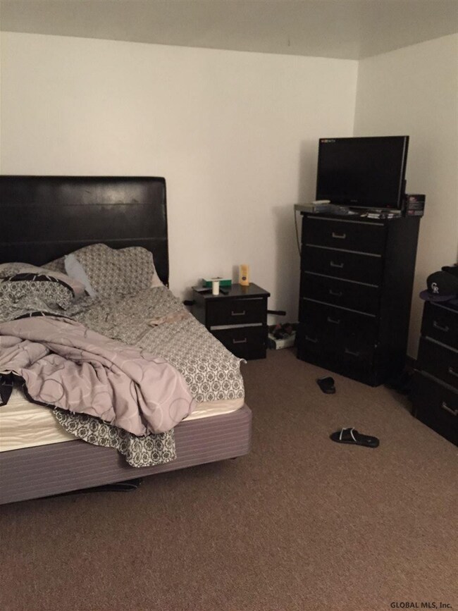 68 Hoffman Ave, Albany, NY 12209 - photo 6