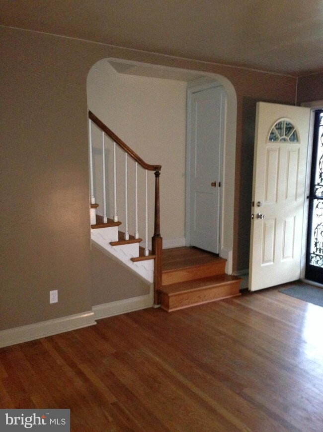 5715 The Alameda, Baltimore, MD 21239 - photo 5