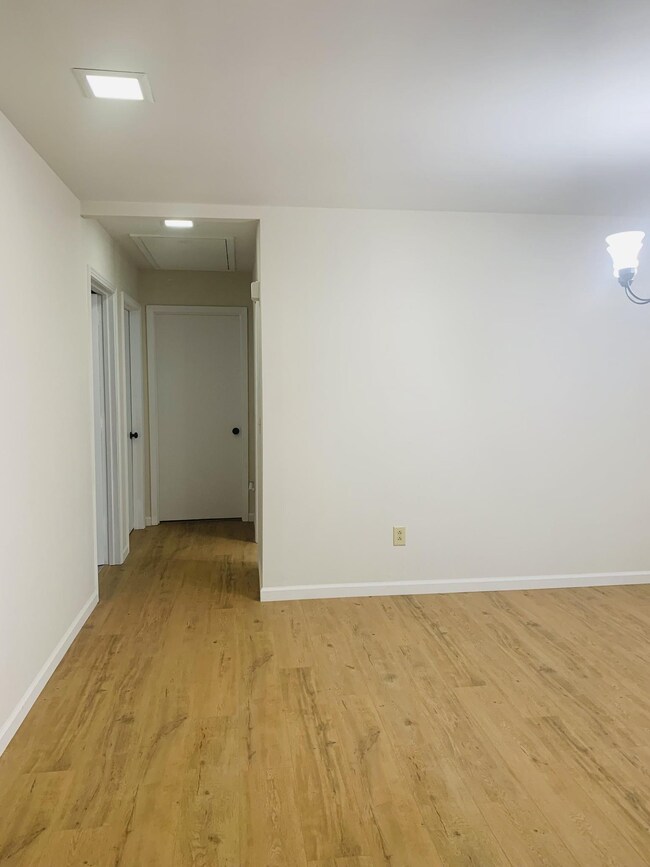 710 Eastland Ln, Lebanon, TN 37090 - photo 3