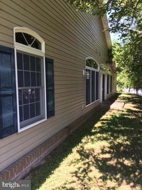 10738 Bower Ave, Williamsport, MD 21795 - photo 5