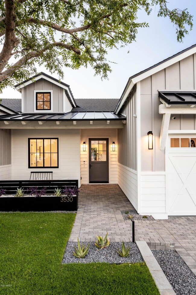 3530 E. Glenrosa-52
