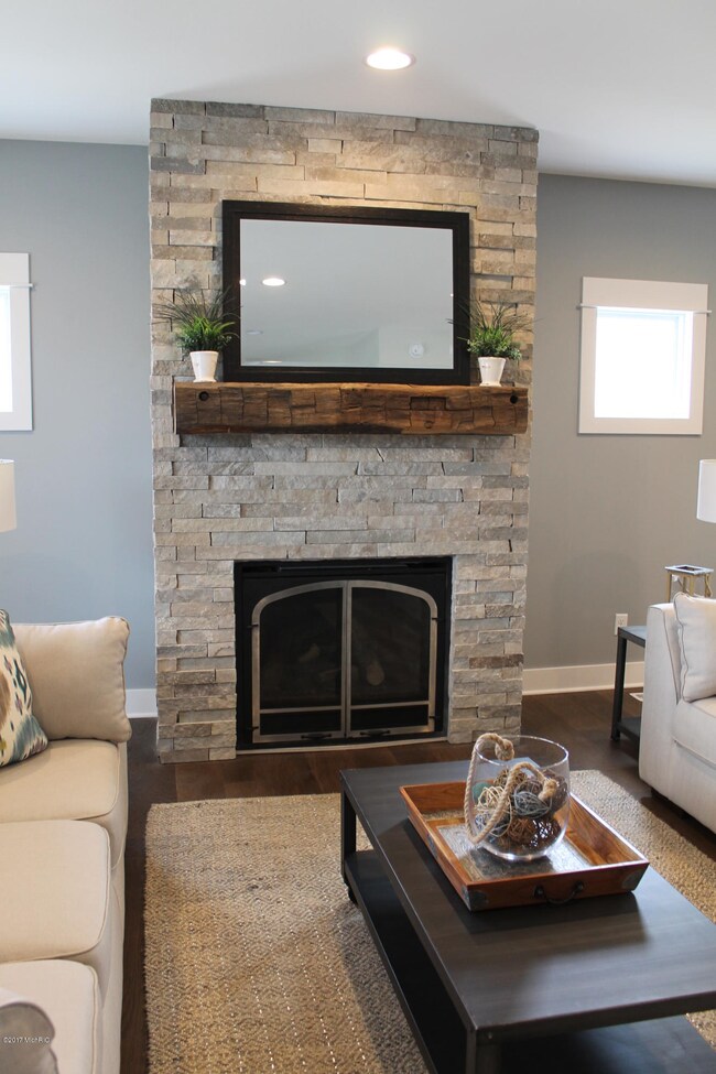 10420 Knollgate Dr, Holland, MI 49423 - photo 4