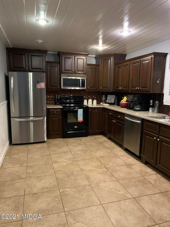 1365 Bass Rd, Macon, GA 31210 - photo 6