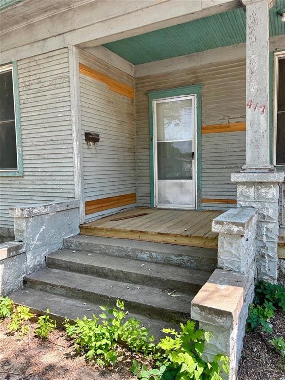 417 N 27th St, Parsons, KS 67357 - photo 2