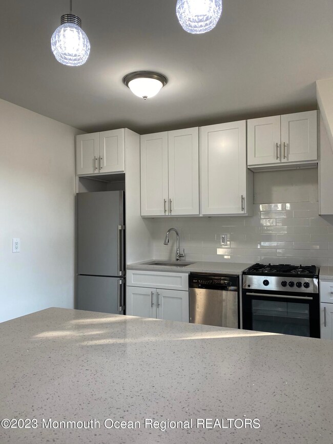 1039 Norwood Ave unit 4, Long Branch, NJ 07740 - photo 7