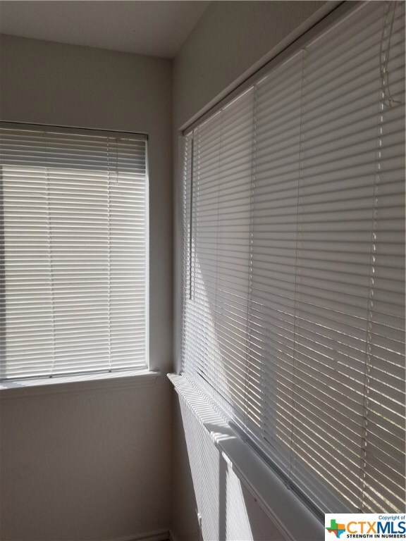 135 Cedargrove, San Marcos, TX 78666 - photo 3