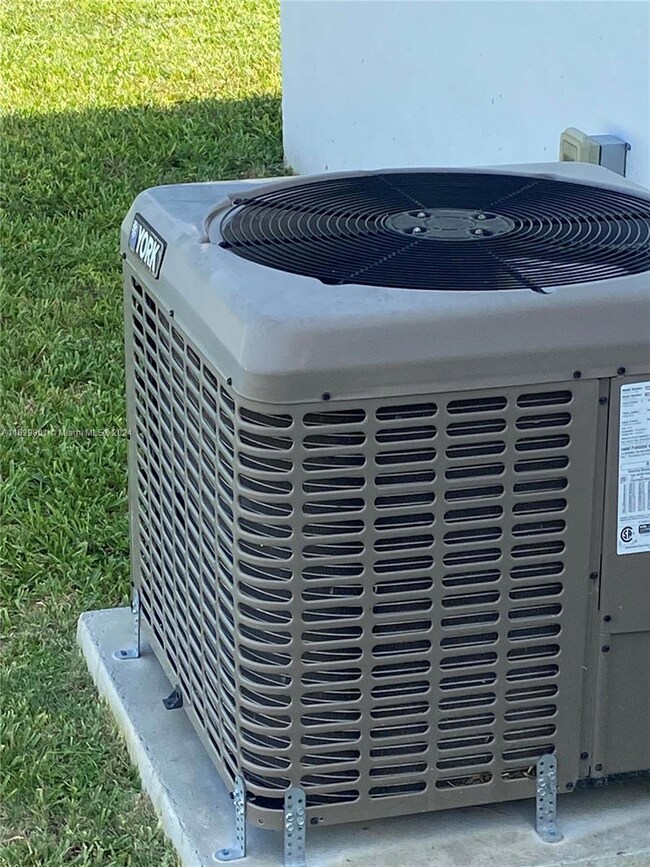 Air Conditioner