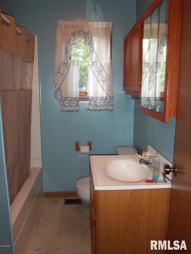 155 Jones Rd, Harrisburg, IL 62946 - photo 5