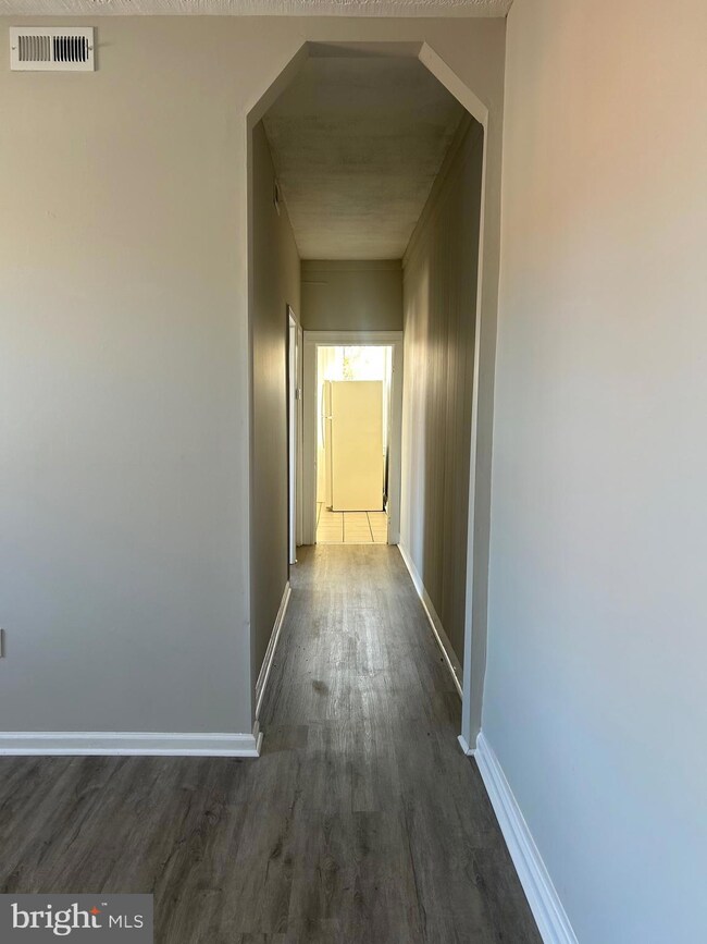 1413 W Baltimore St unit 7, Baltimore, MD 21223 - photo 3