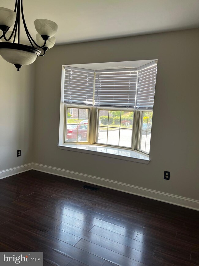 14 Campton Ct, Nottingham, MD 21236 - photo 4